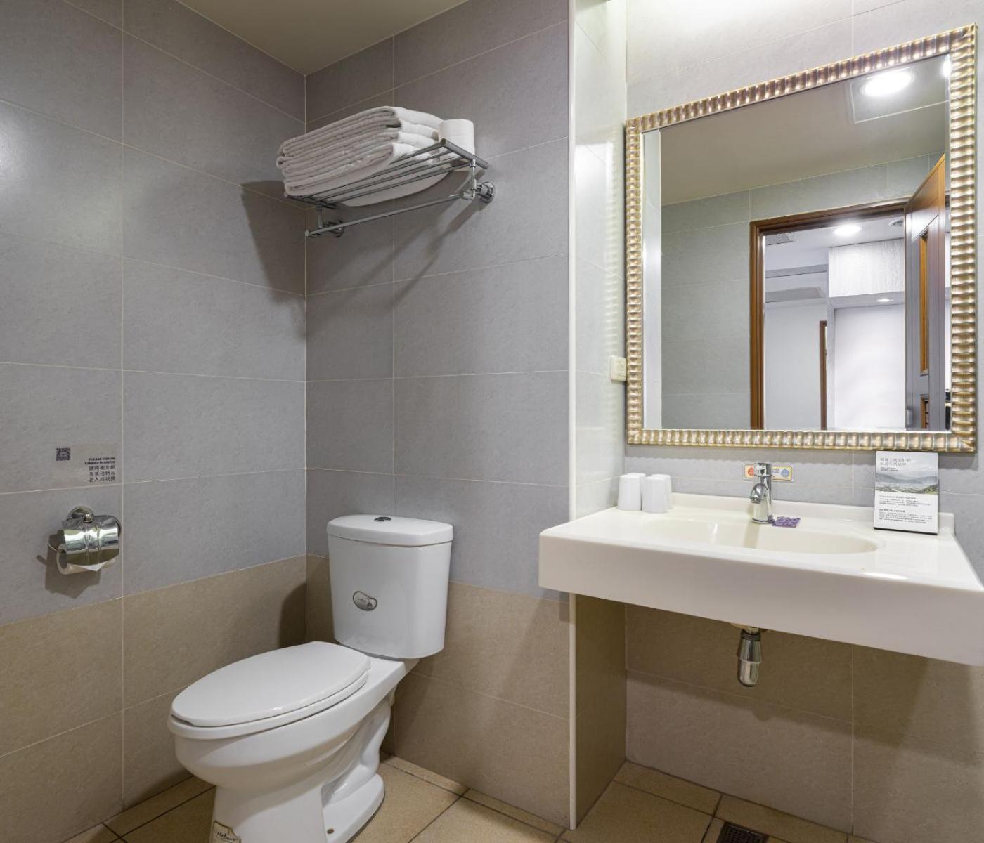 West Hotel Puli Ngoại thất bức ảnh