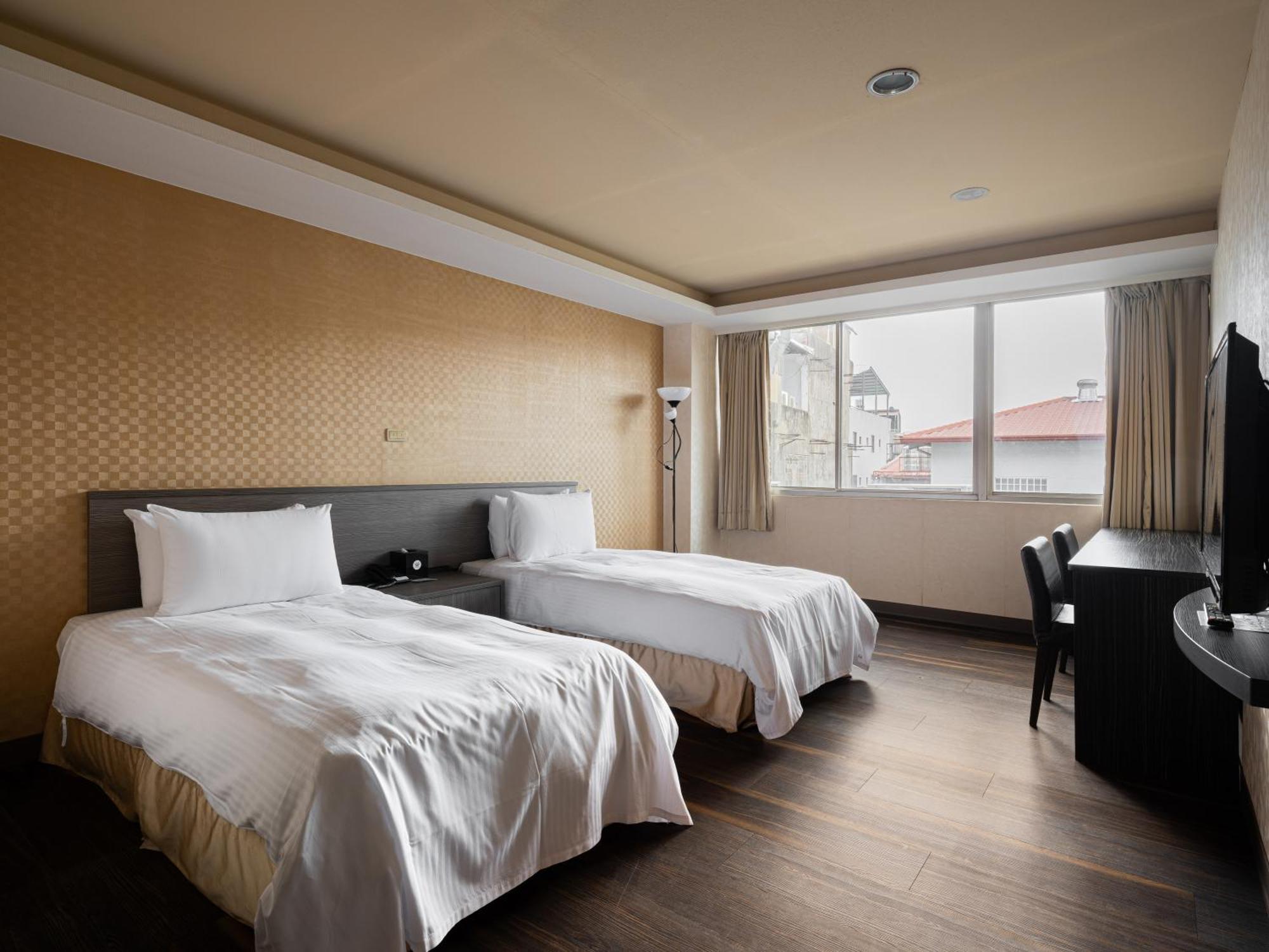 West Hotel Puli Ngoại thất bức ảnh