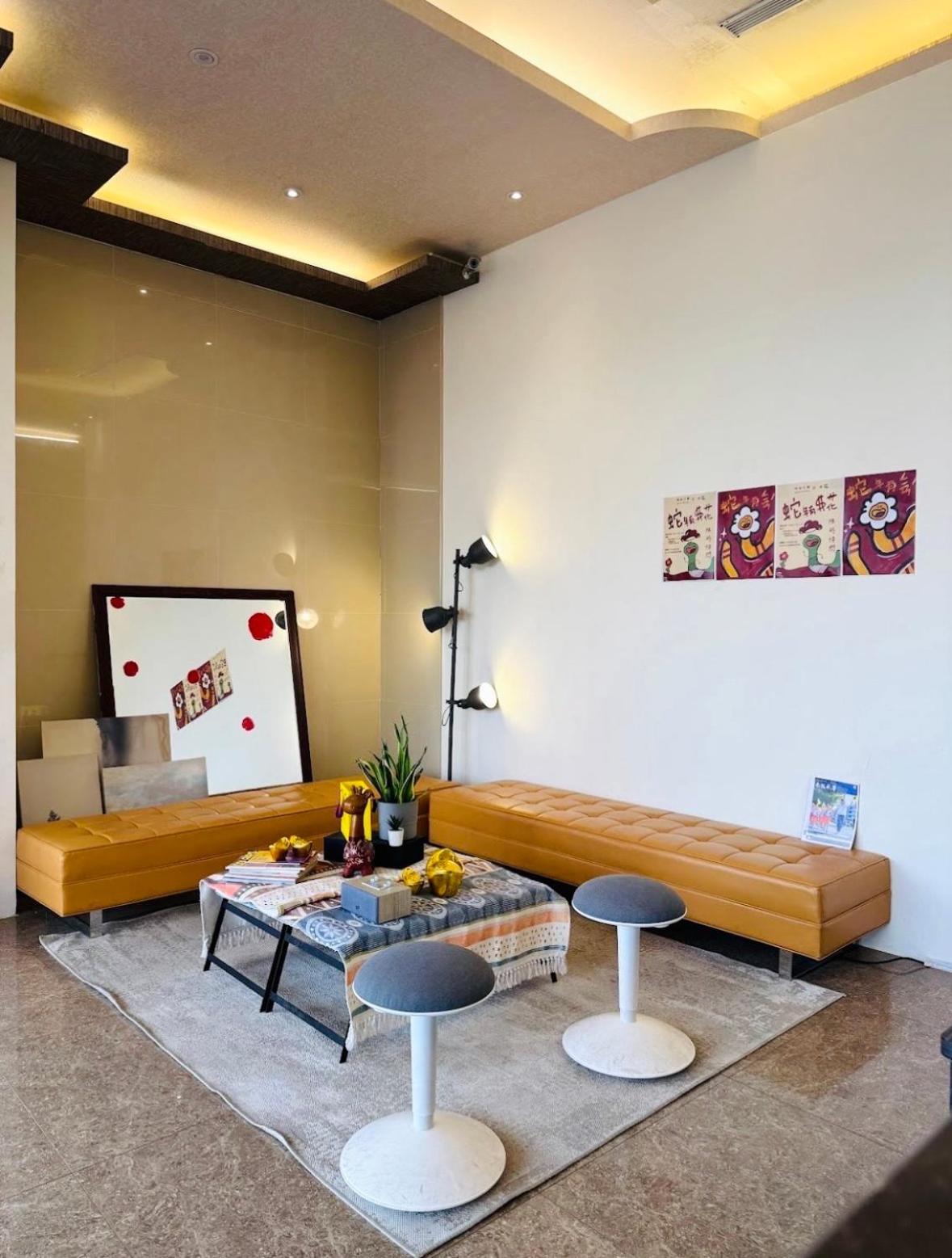 West Hotel Puli Ngoại thất bức ảnh